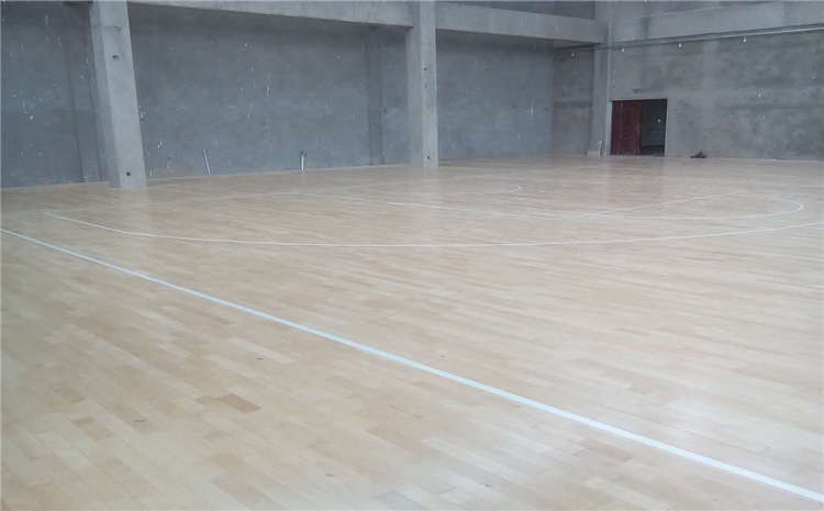 五角楓NBA籃球場木地板怎么保養(yǎng)？
